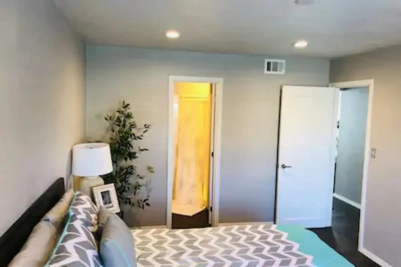 2 Bedroom Apartment near OU