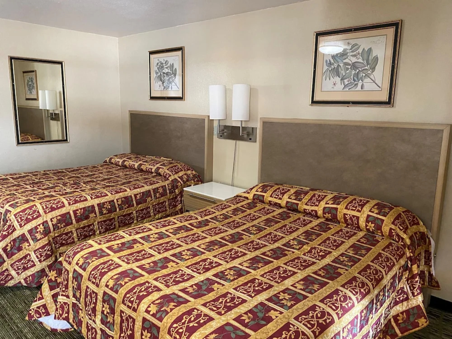 Pacific Express Inn