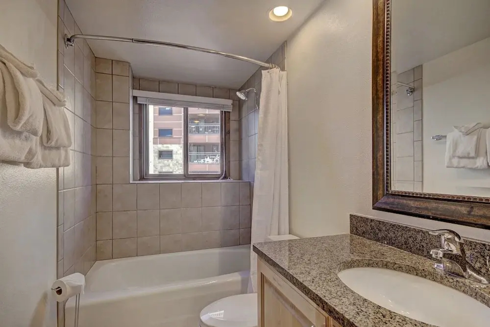 2br  Sleeps 5 - Perfect For Families, At Base Of Peak 5 2 Bedroom Condo by RedAwning