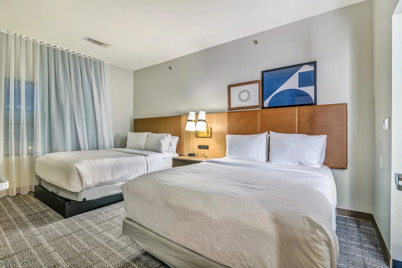 Staybridge Suites University Area by IHG