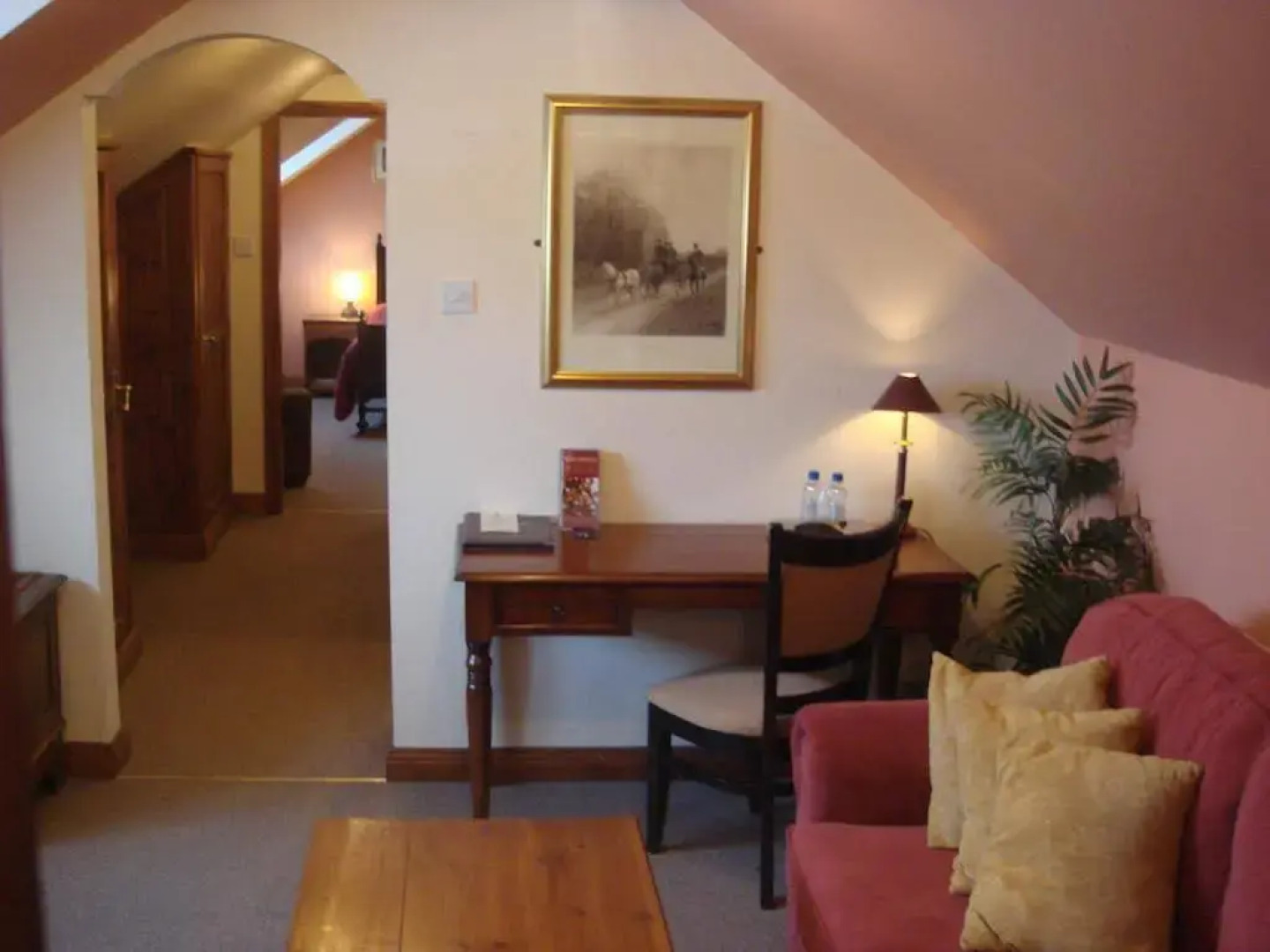 The Royal Arms Hotel