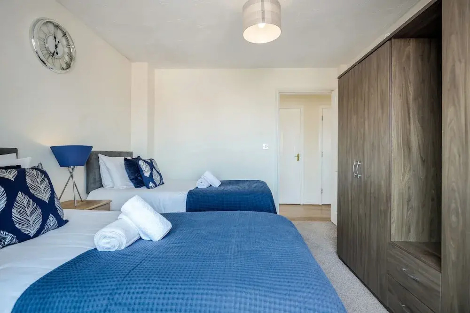 Captivating 3-bed Apartment in Grays