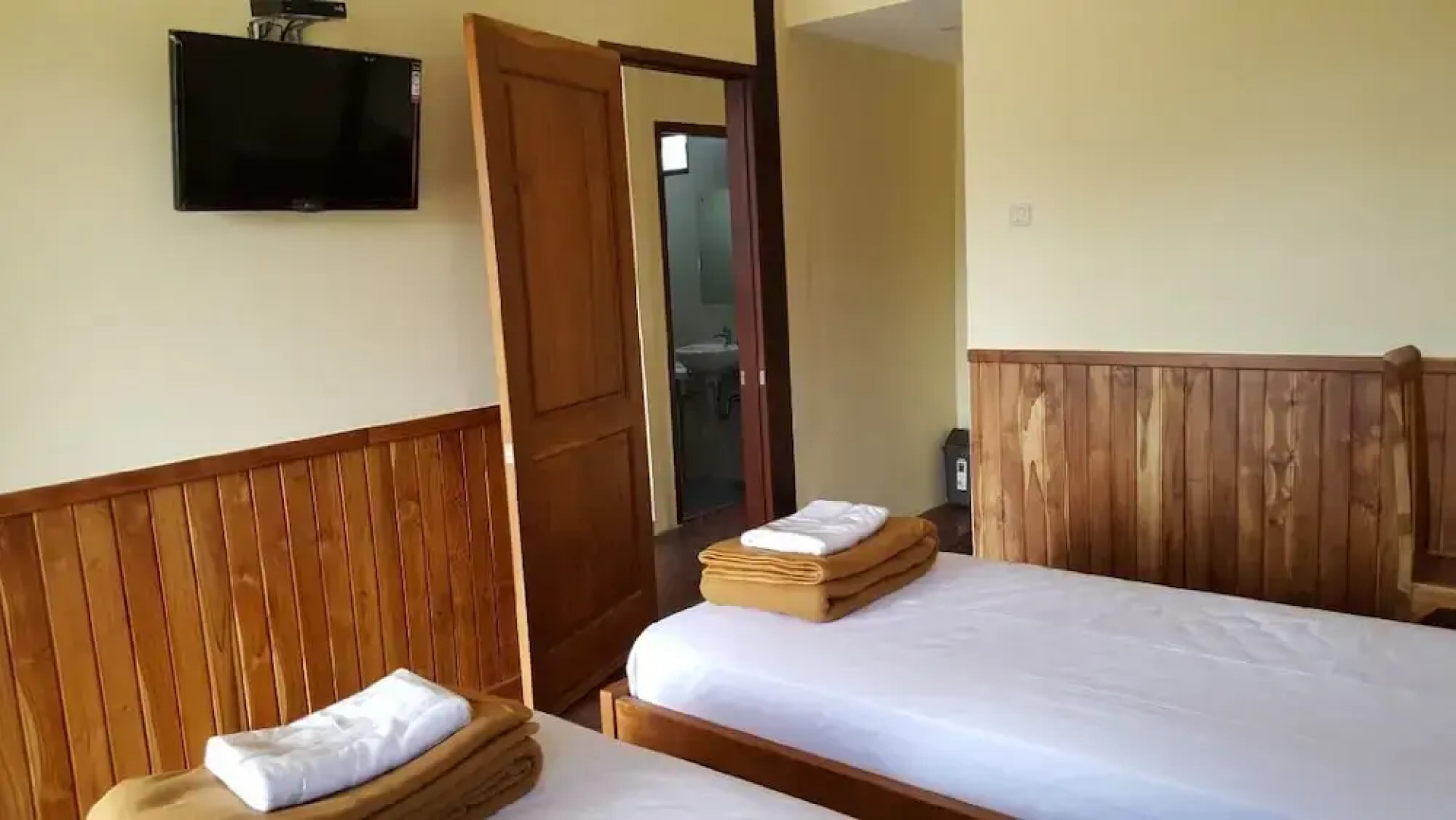 Nusantara Hotel & Restaurant