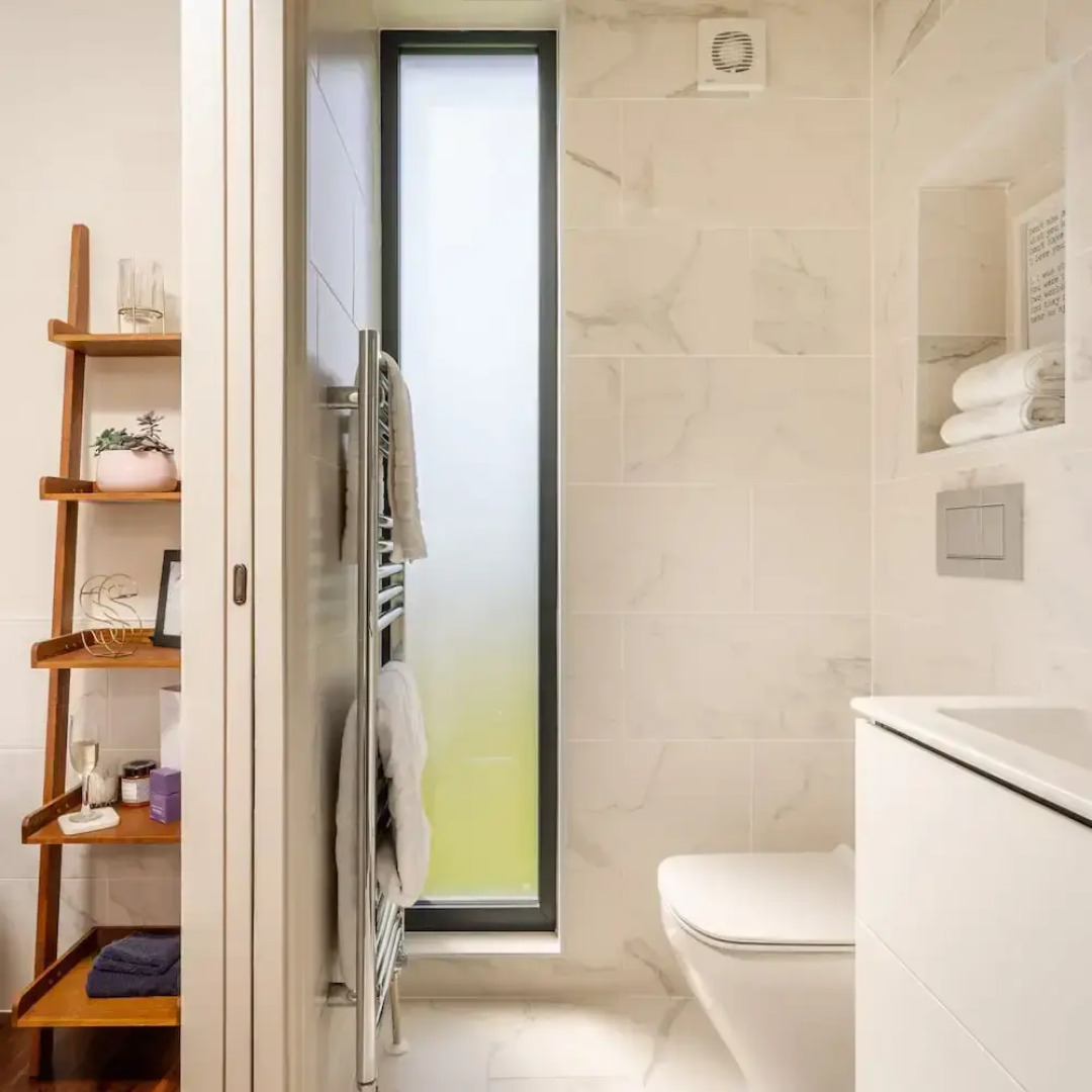 Two Guns in Kingswear