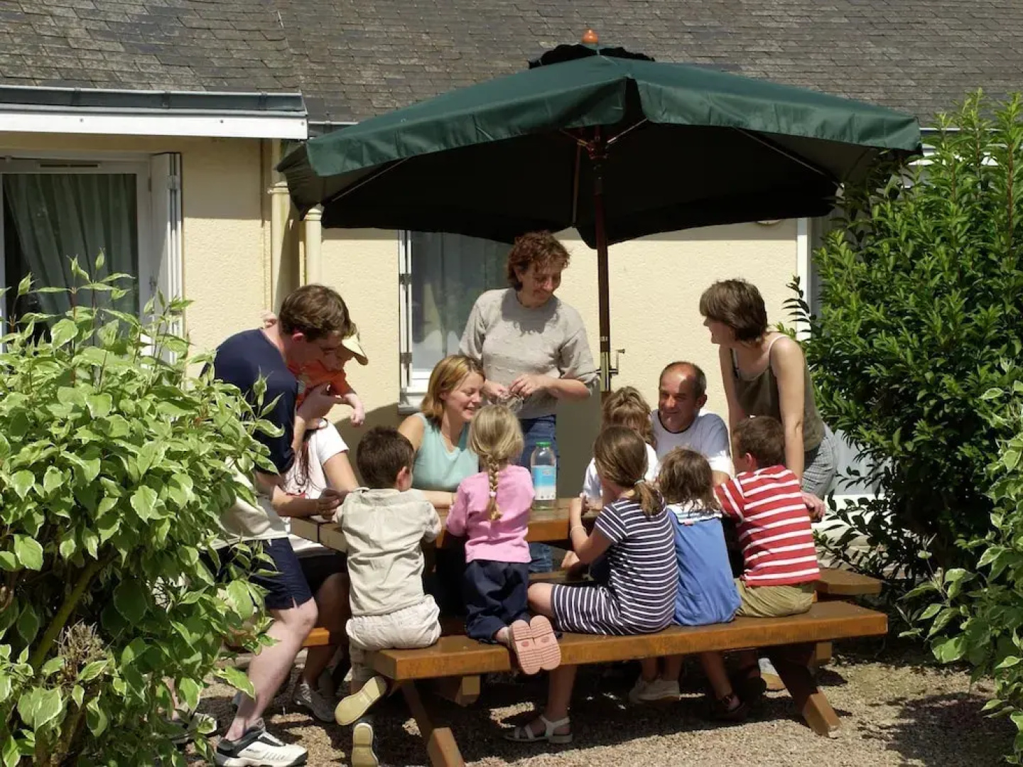 Carefully Furnished Cottage 5 km. From Mont Saint-michel