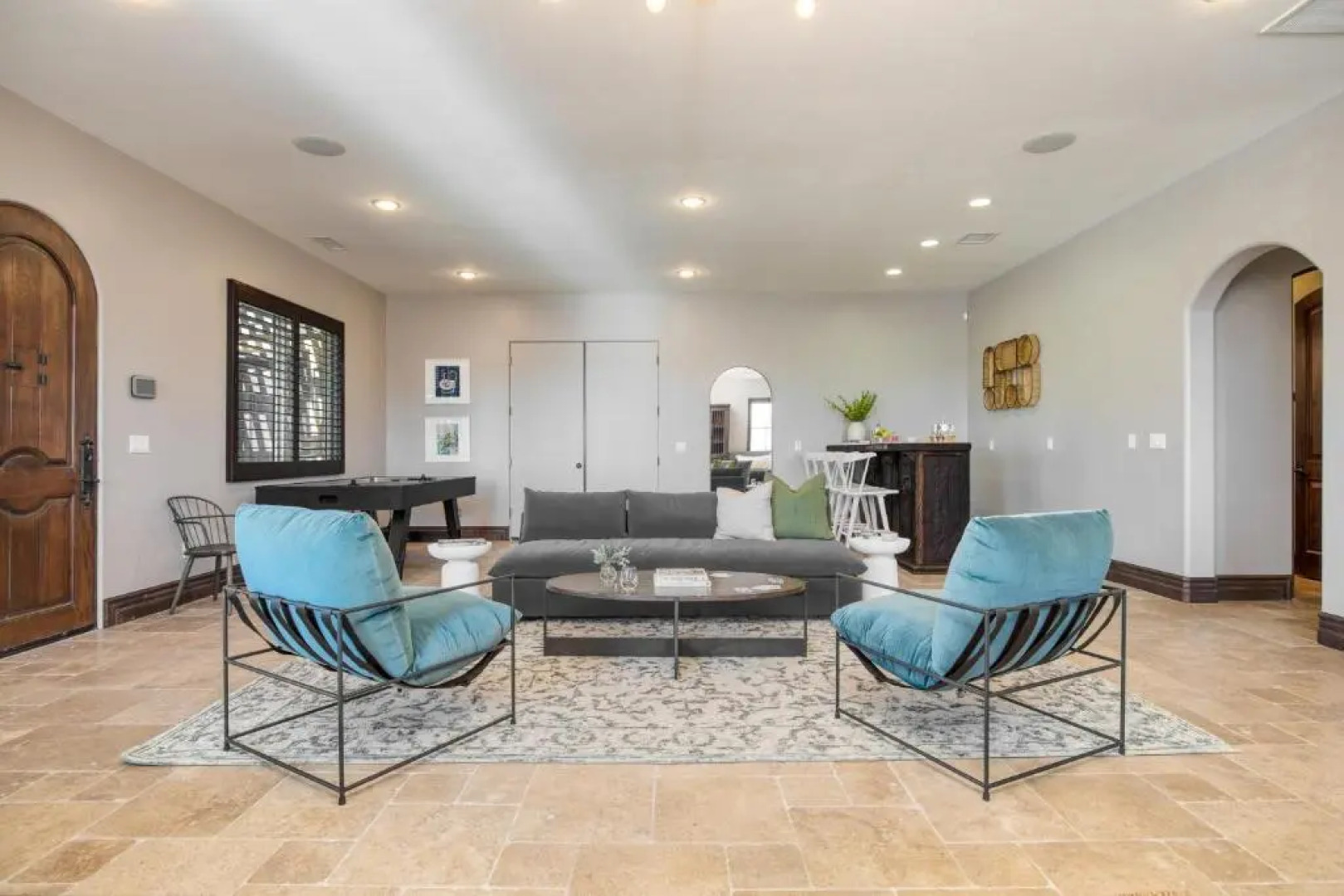 Sky Lantern by AvantStay Stunning Oasis w Pool Hot Tubs Volley Ball Court Home Office