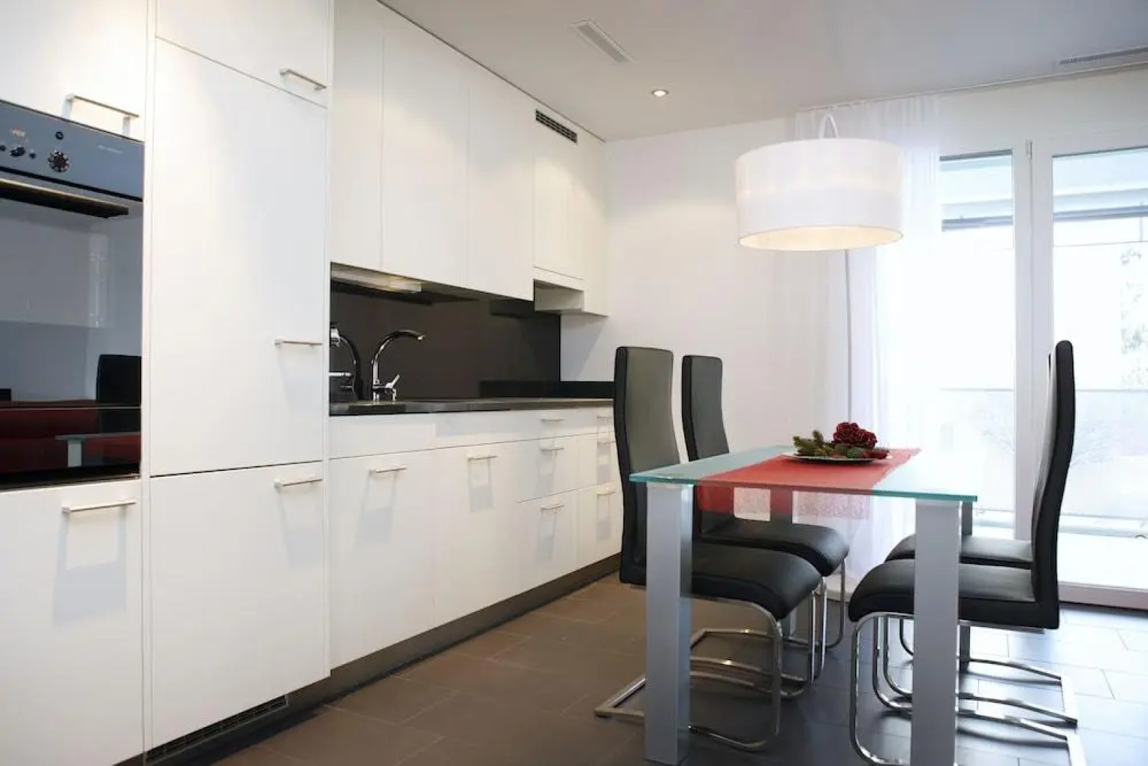 RELOC Serviced Apartments Wallisellen 16