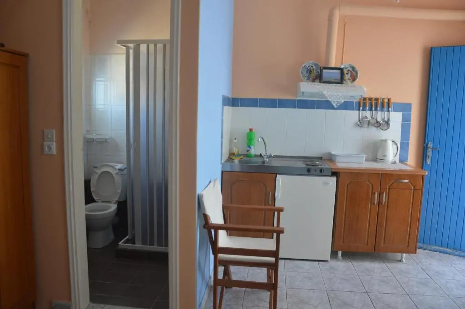 Meltemi Rooms and Studios