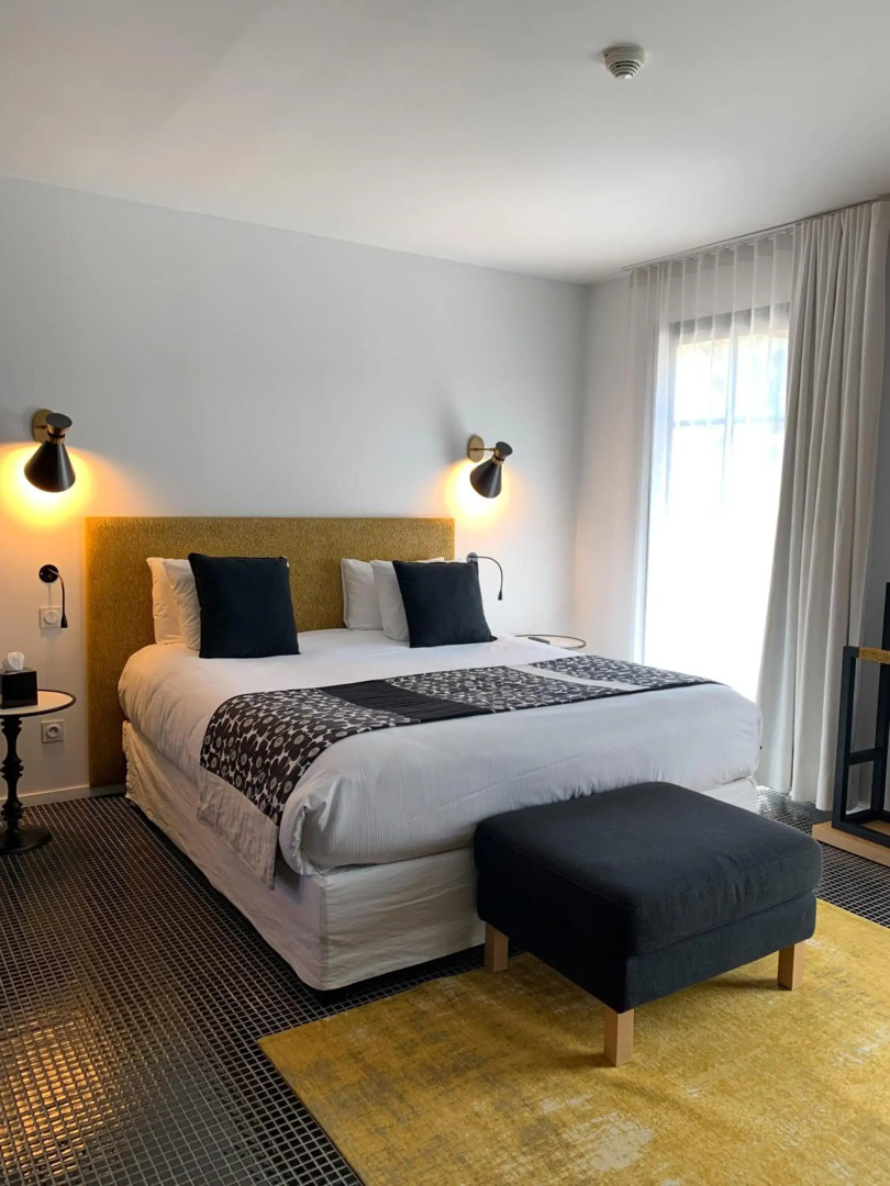 Pont Levis Hôtel By Franck Putelat