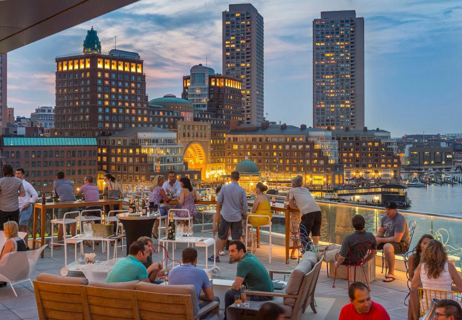 The Envoy Hotel, Autograph Collection