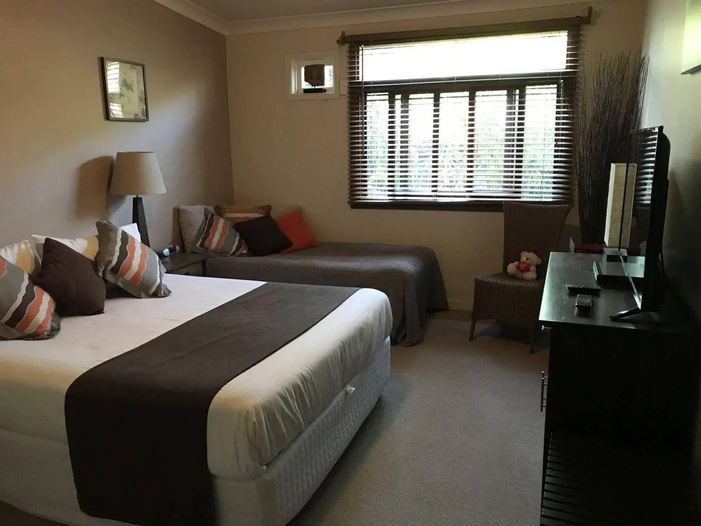 Tallow Beach Motel