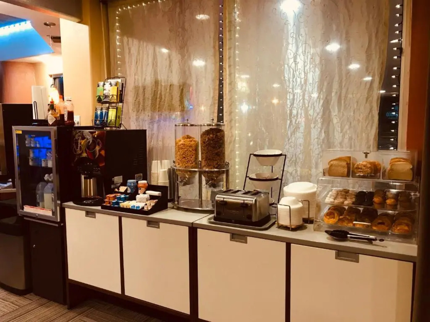 Brentwood Inn & Garden