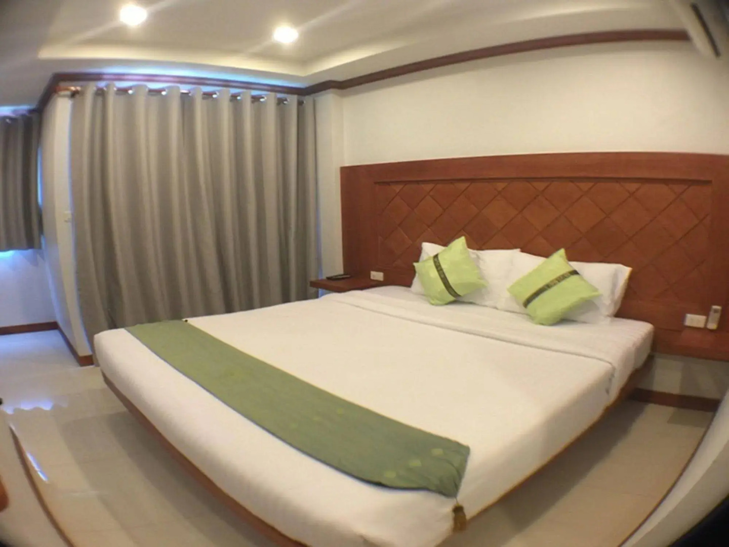 Thira Residence Patong