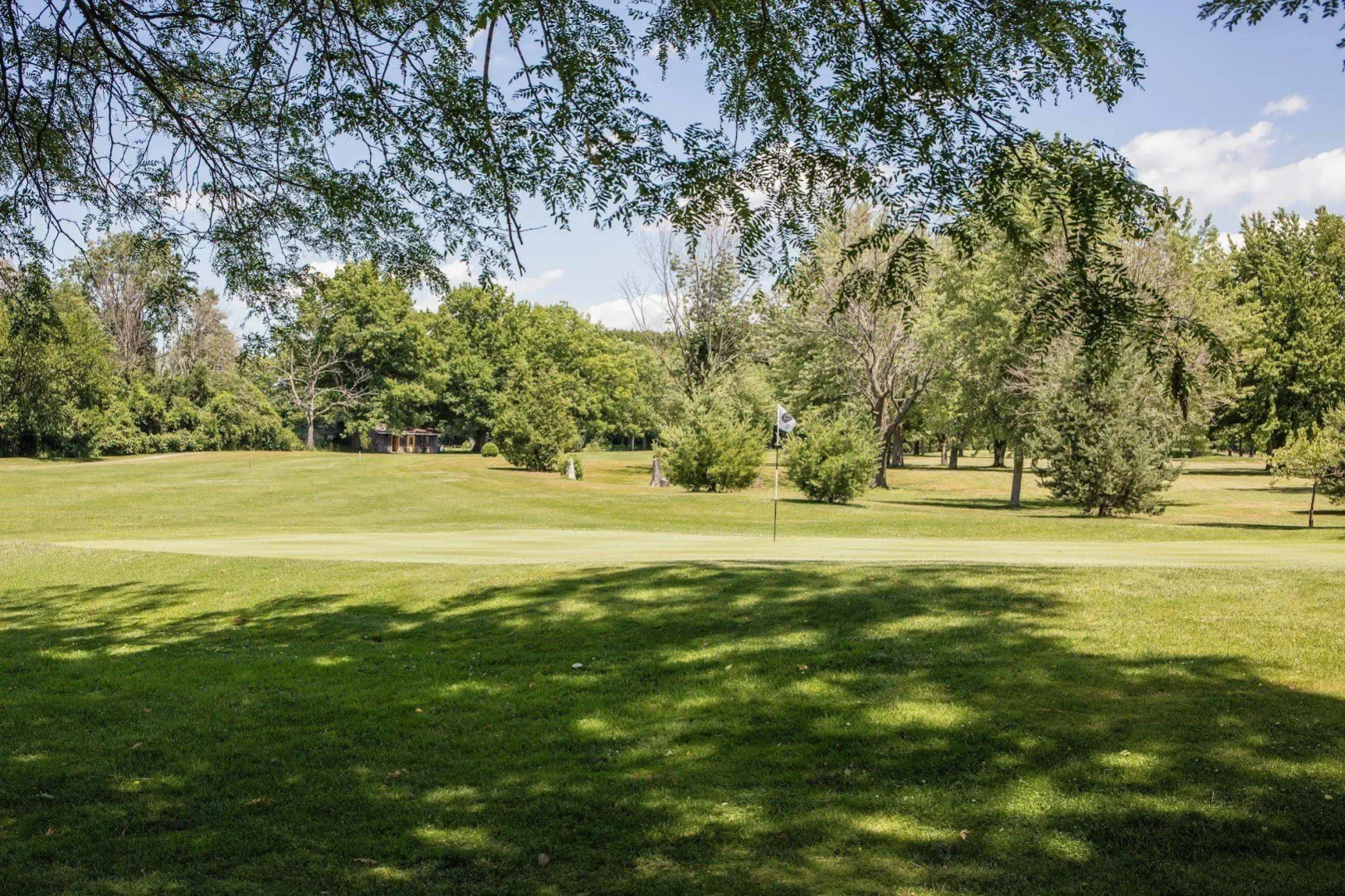 Forest Golf Club and Inn