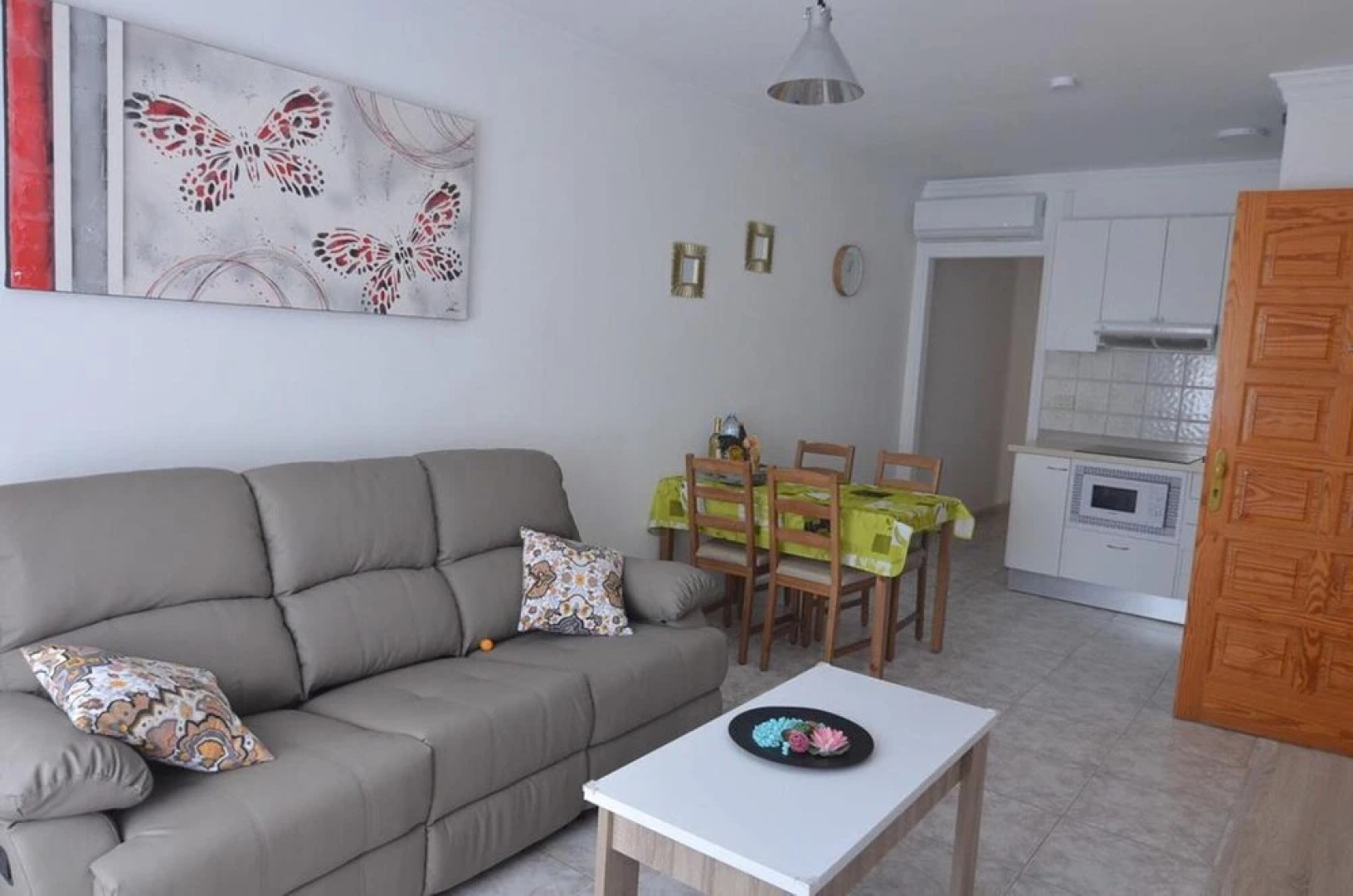 Apartment With one Bedroom in Arinaga, With Wonderful City View and Wifi