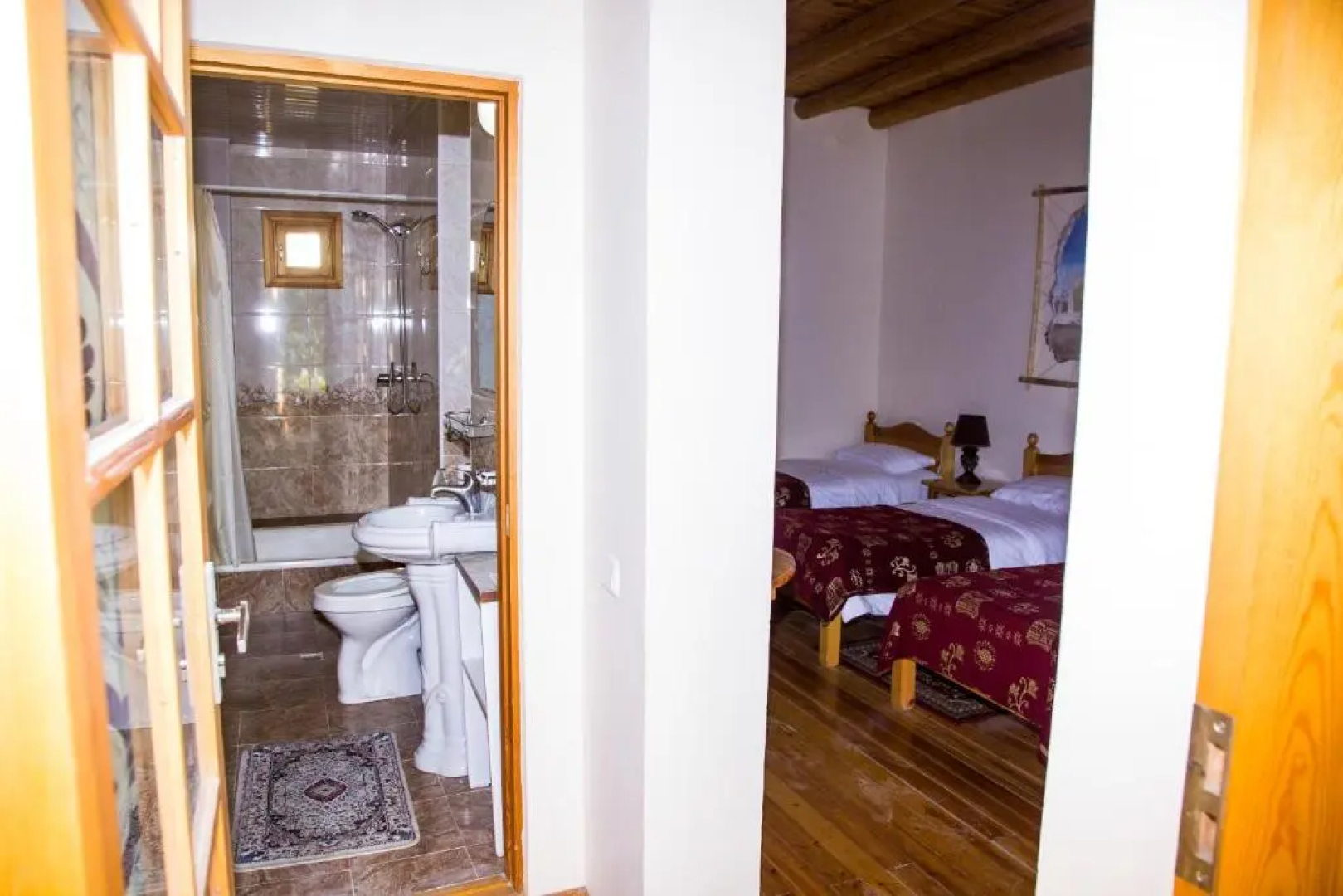 hotel hovli poyon