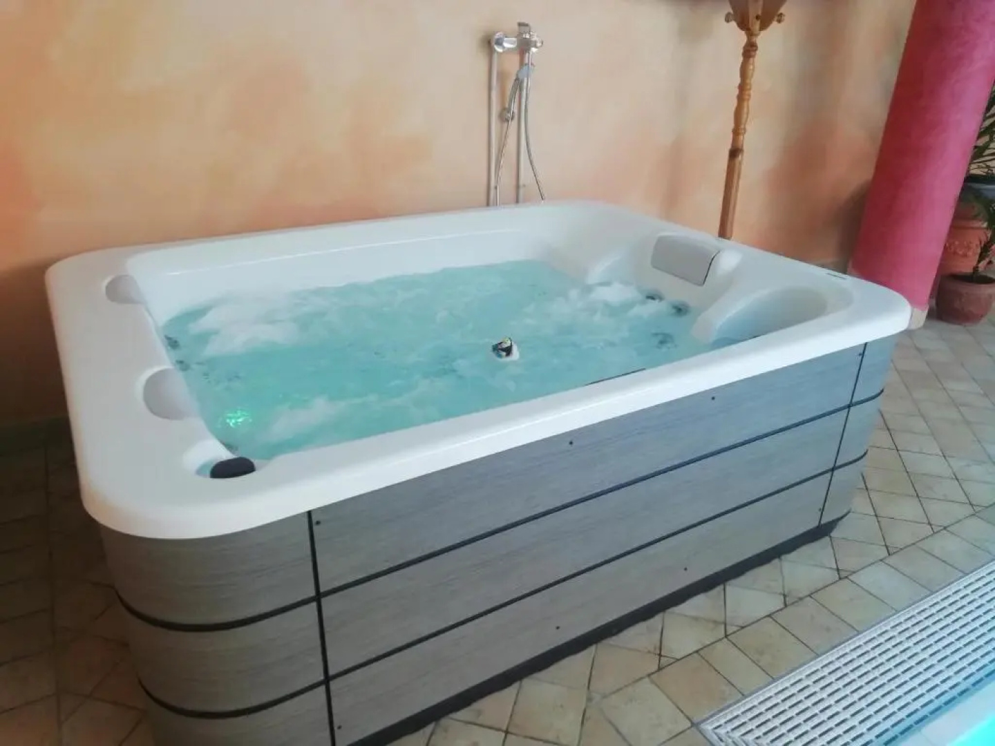 Hotel Carrara