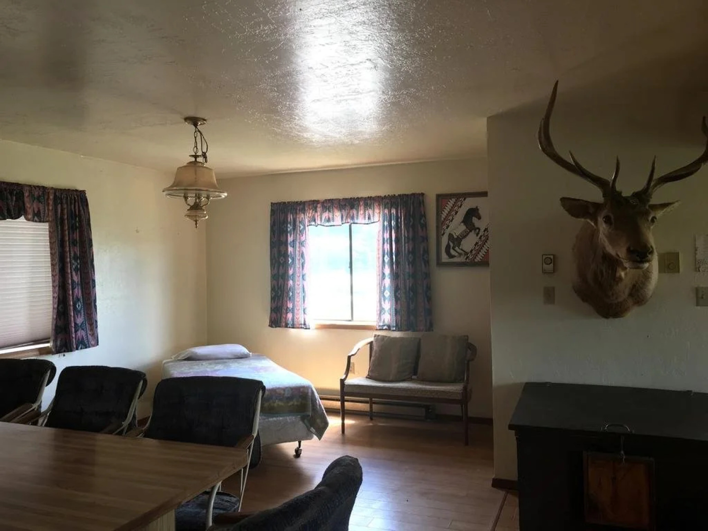 Elk Horn Lodge