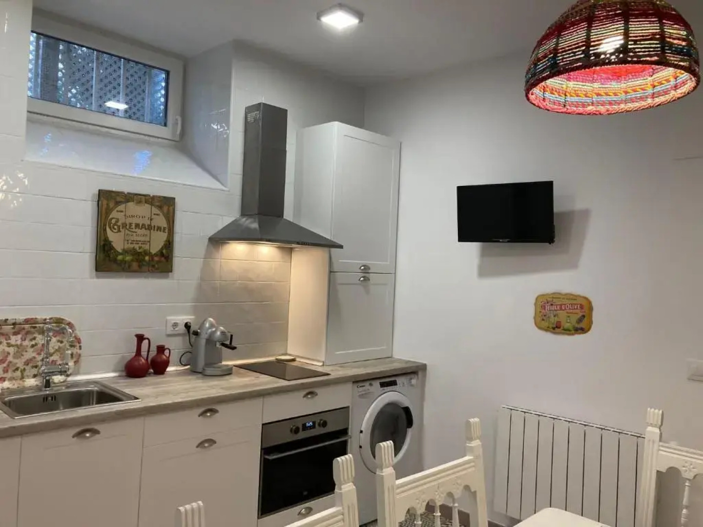 PLENO CENTRO COMILLLAS-3 Hab, 2 Baños