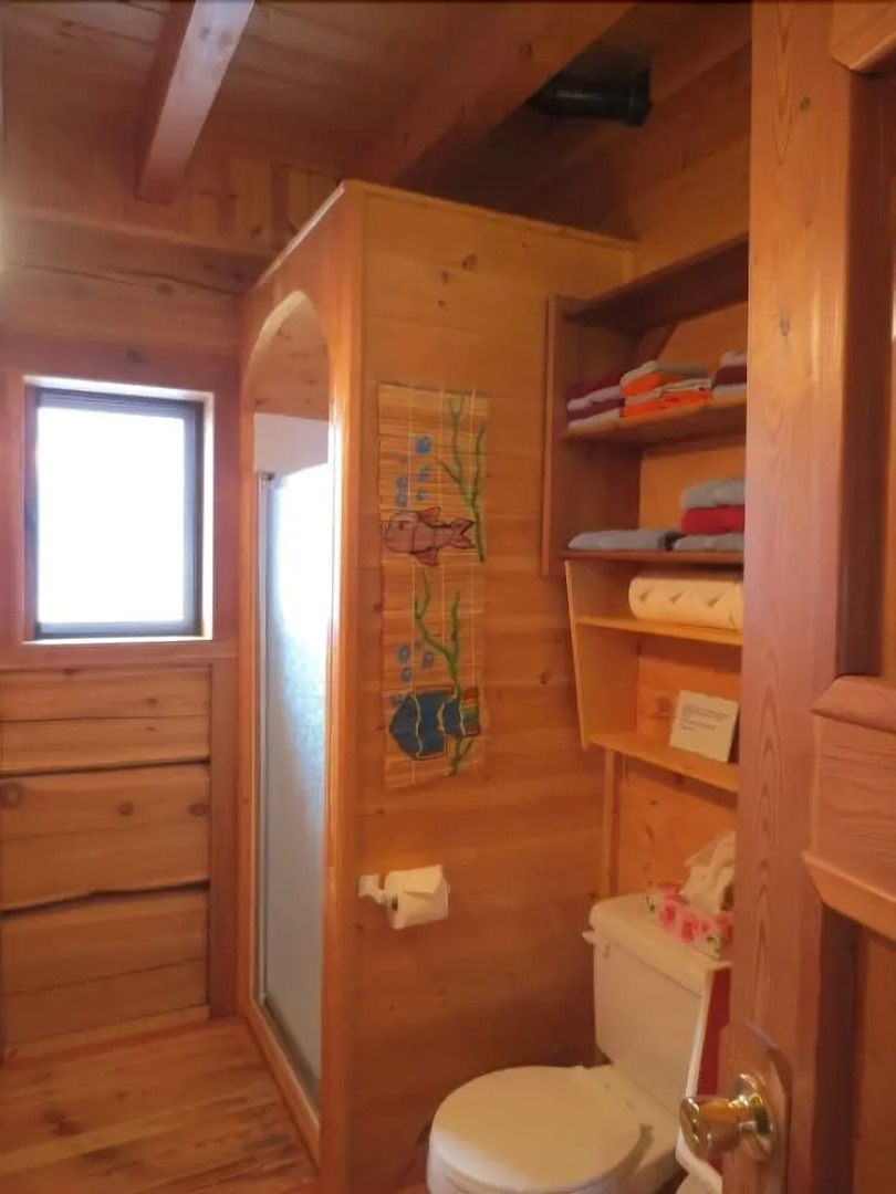 Blaeberry Mountain Lodge