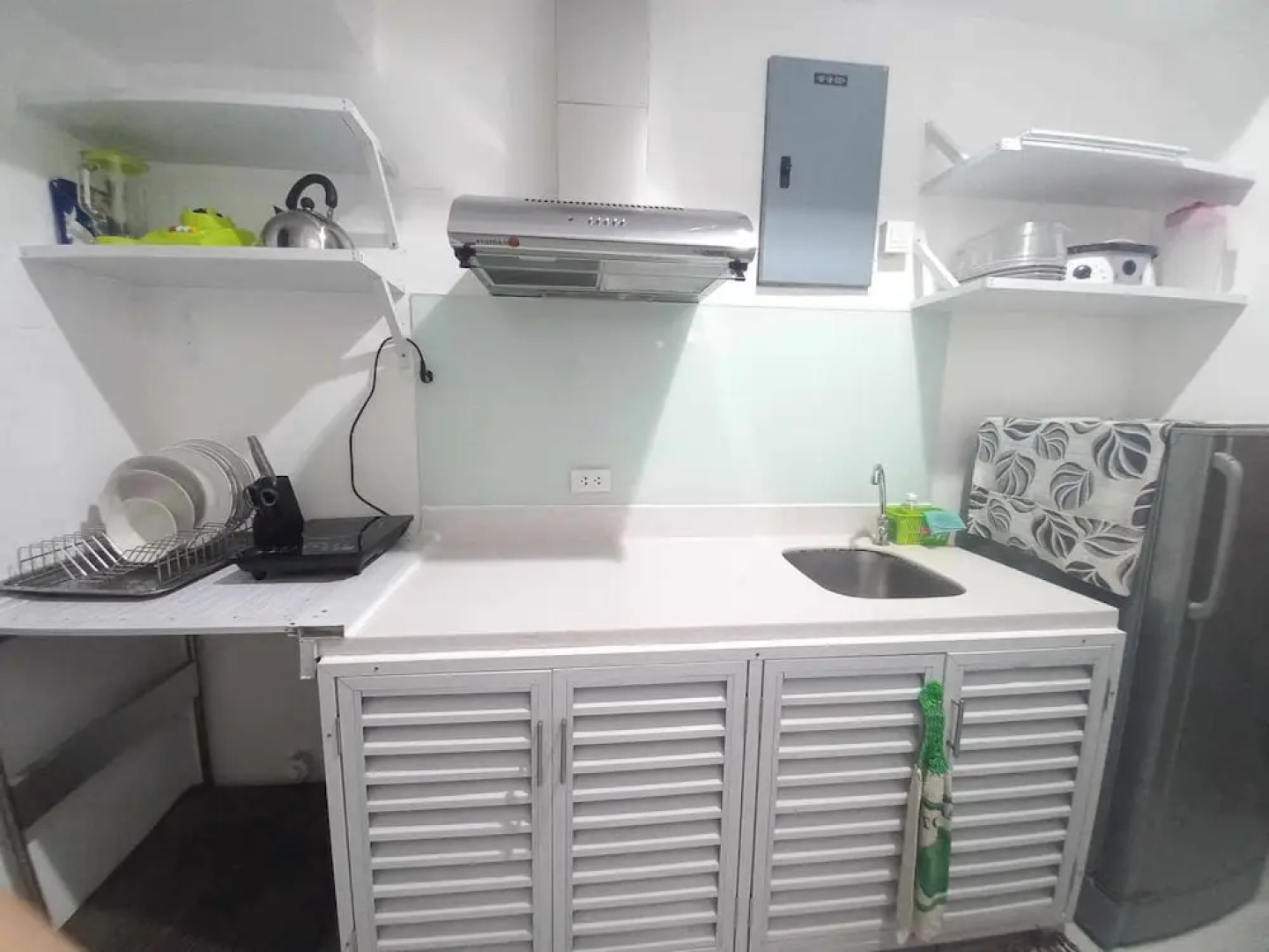 Beach Condos Pico de Loro Hamilo Coast