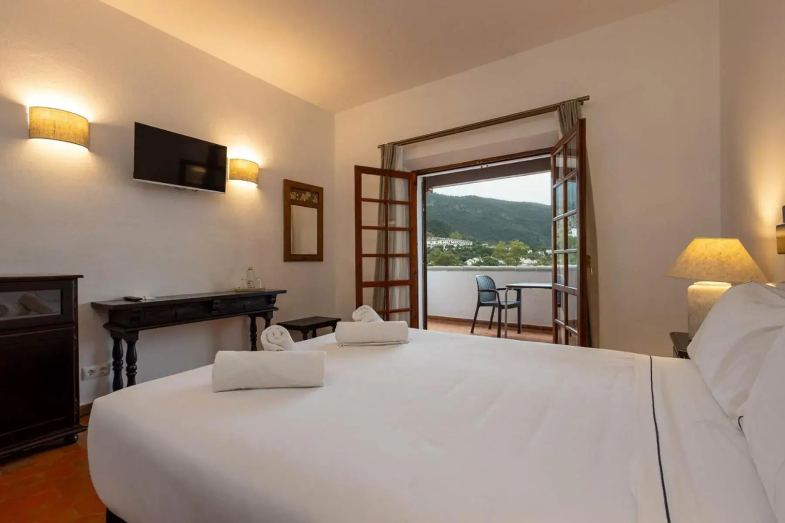 TUGASA Hotel Las Truchas