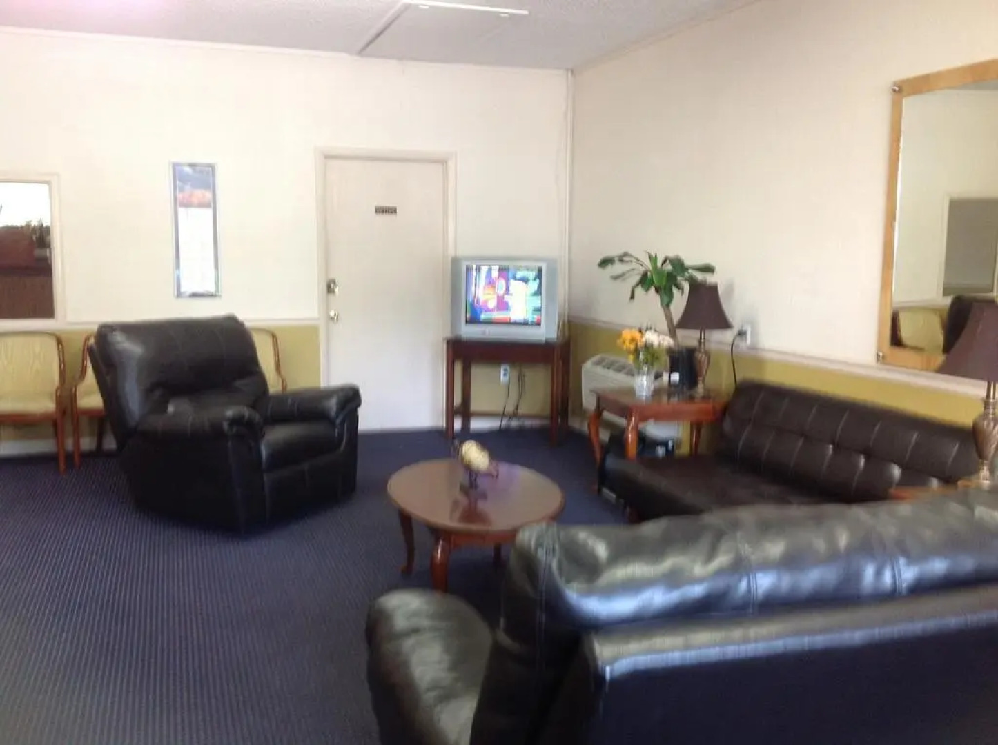 Days Inn Tallahassee-Government Center