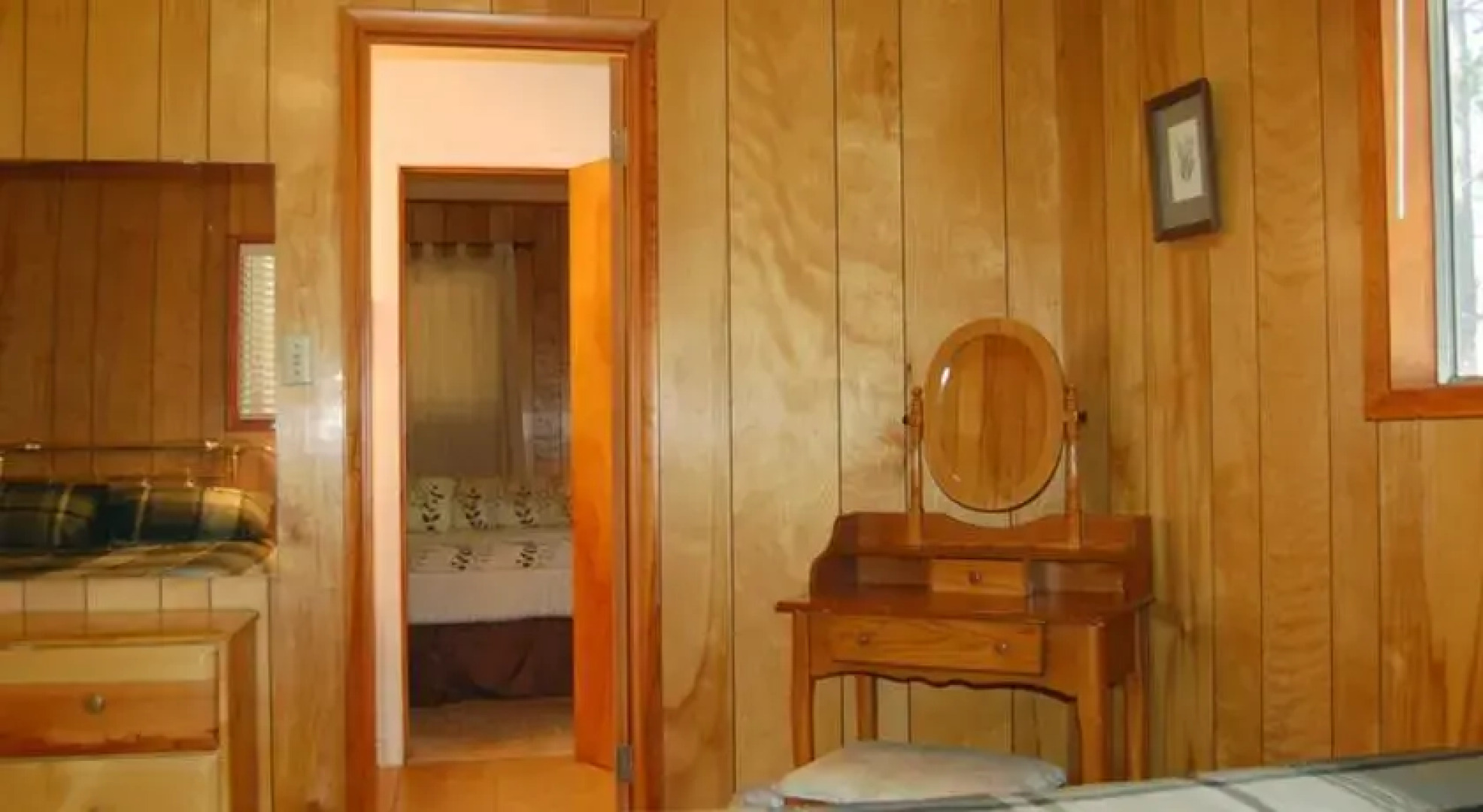 RedAwning Cabin #17C New Beginnings