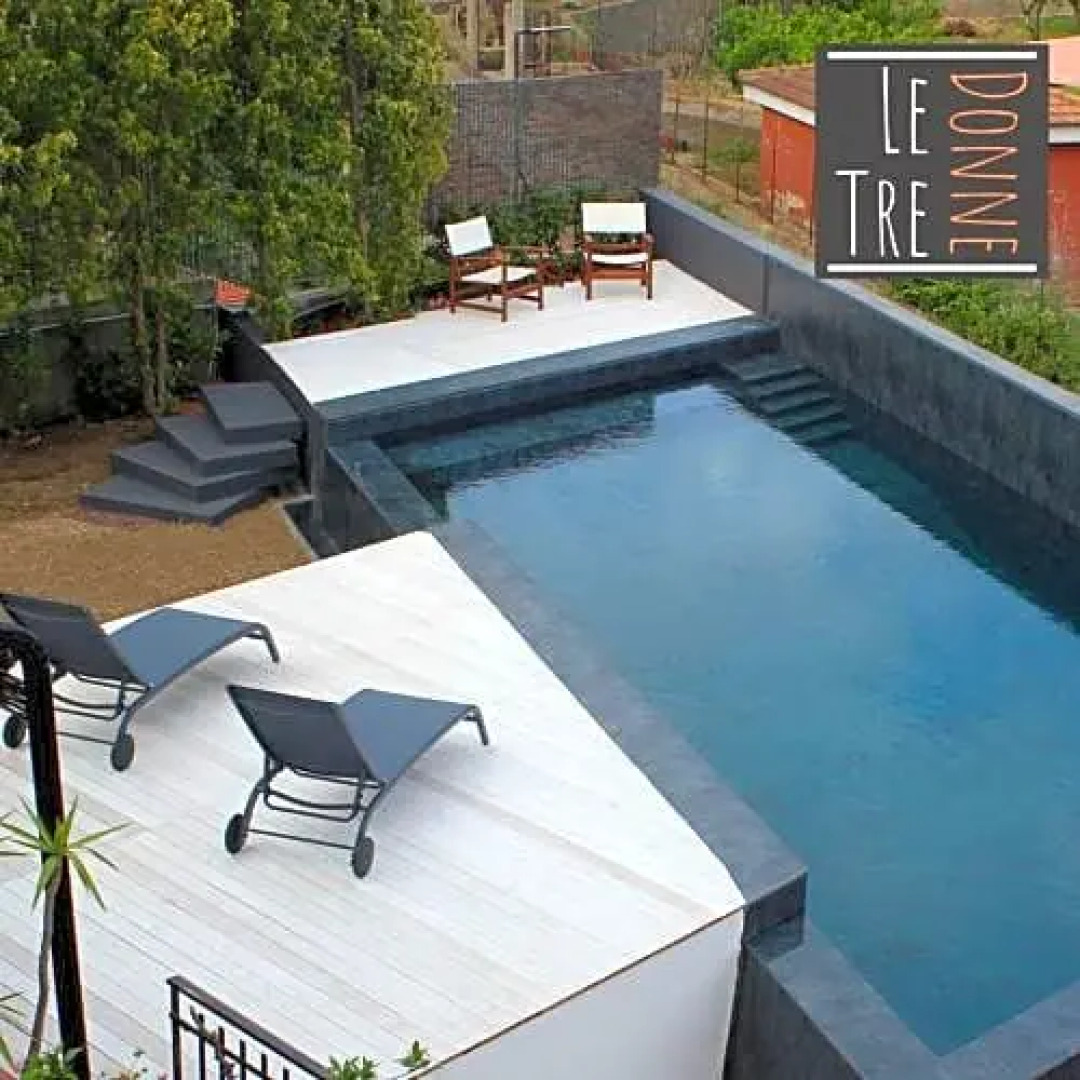 LeTreDonne-Villa con piscina