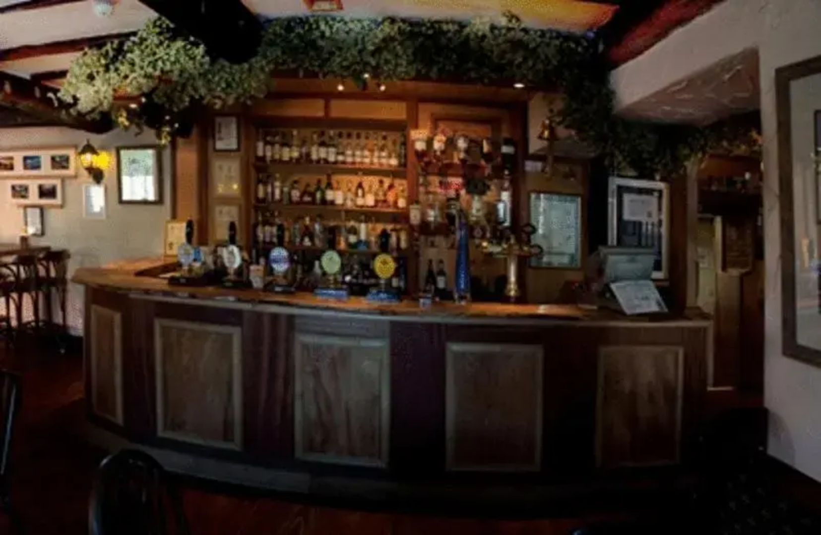 Strands Hotel/Inn & Micro Brewery