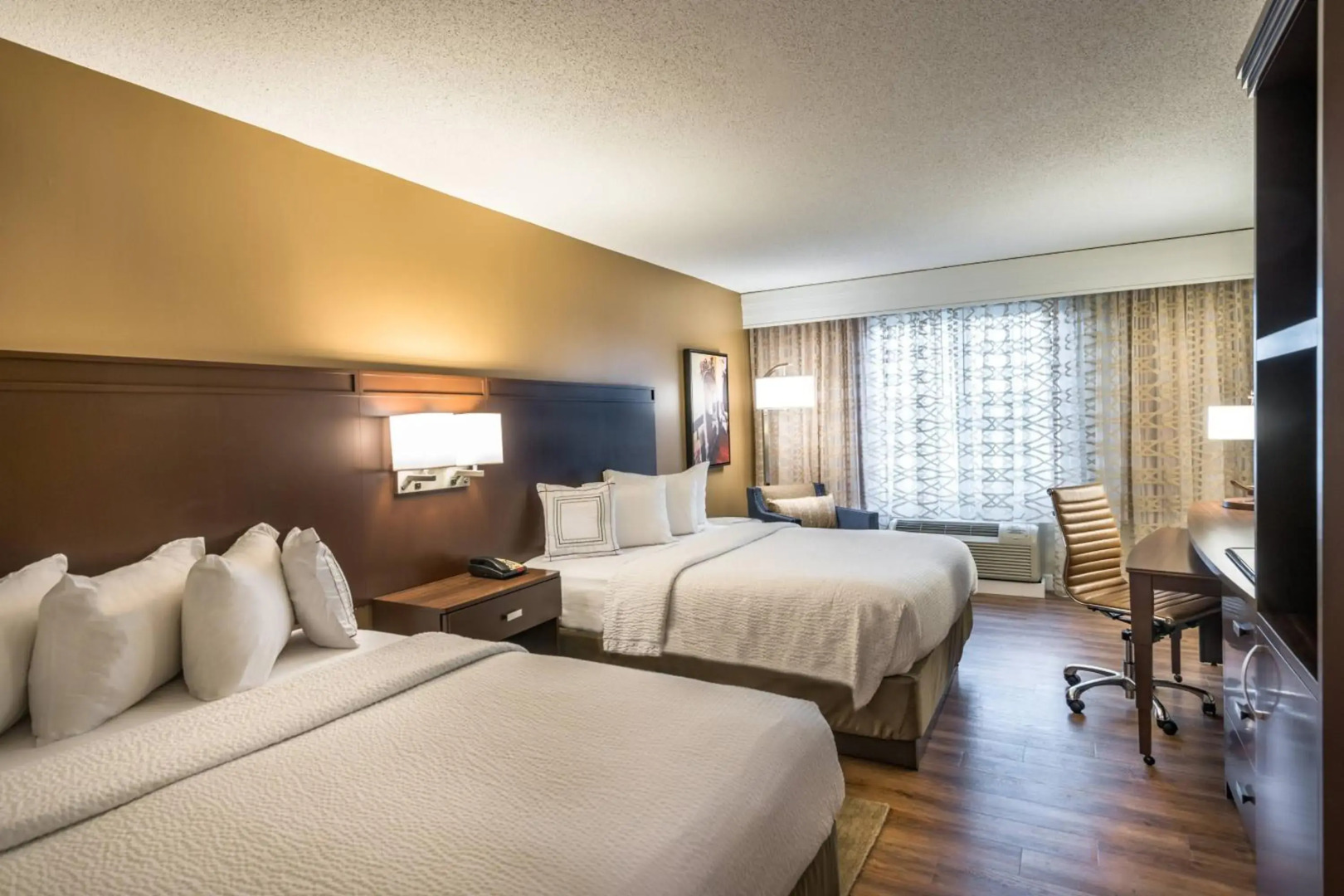 Courtyard Charleston Historic District