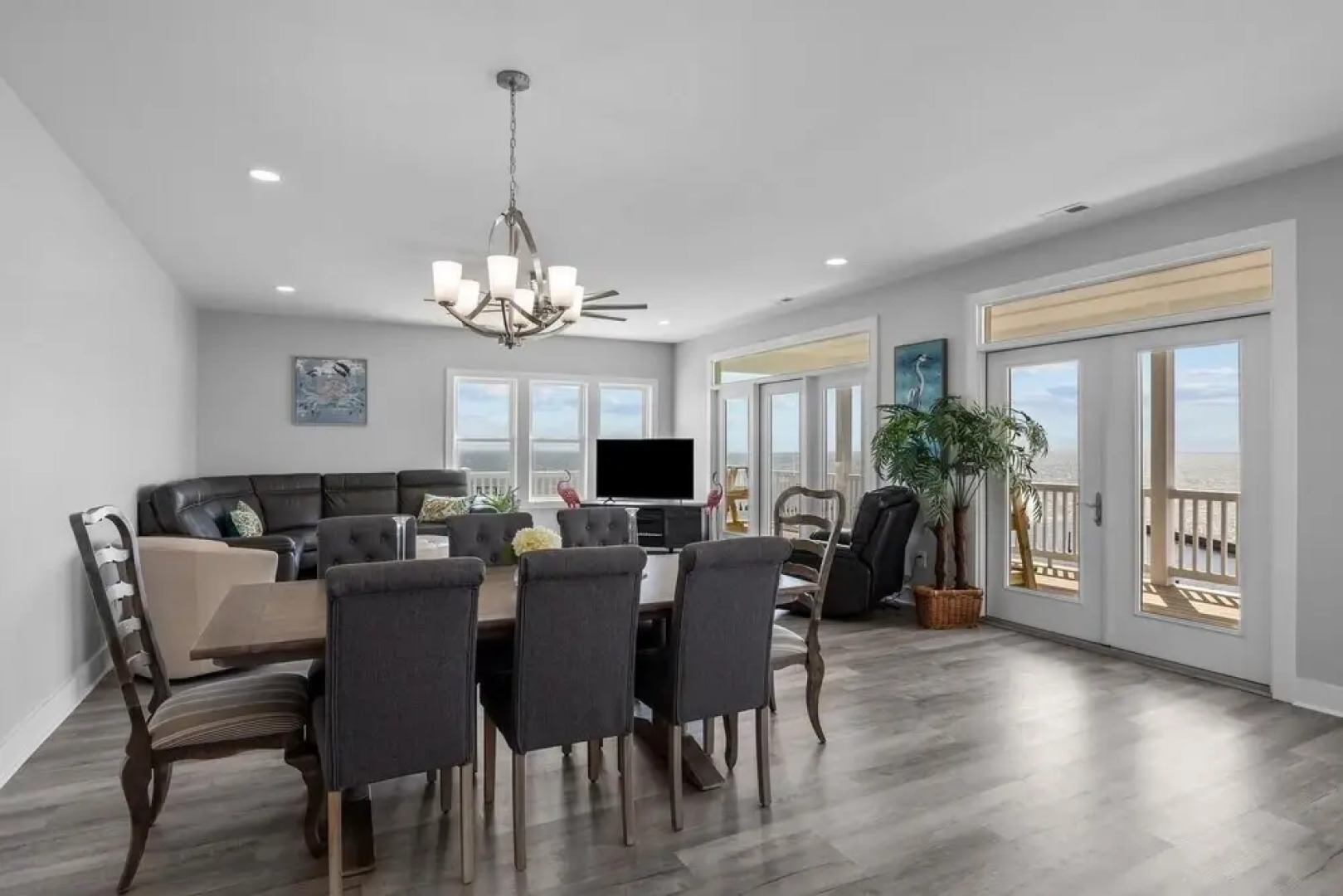 The Cape 3 Bedroom Condo by RedAwning