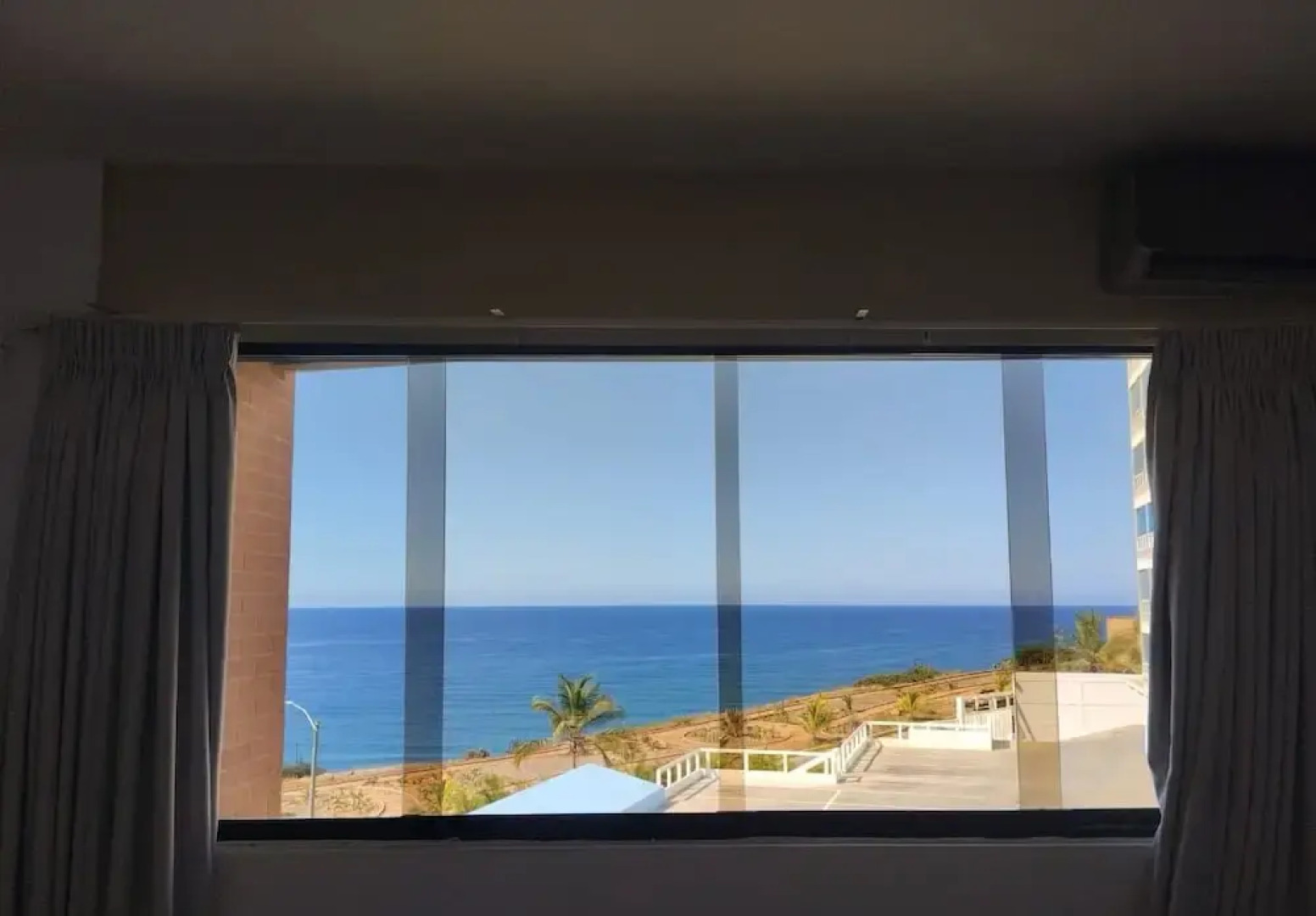 Hotel Miramar Suites