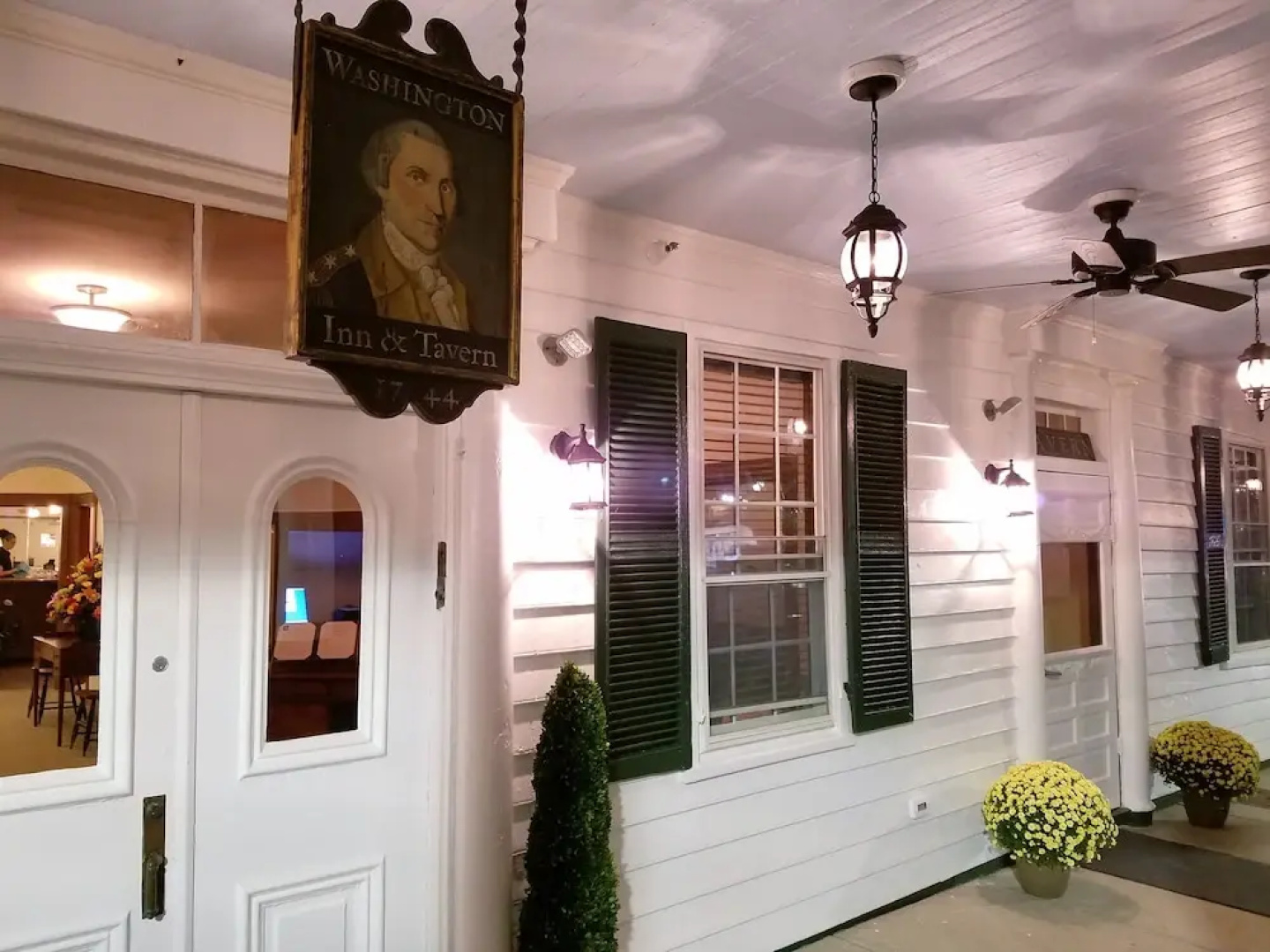 Washington Inn and Tavern