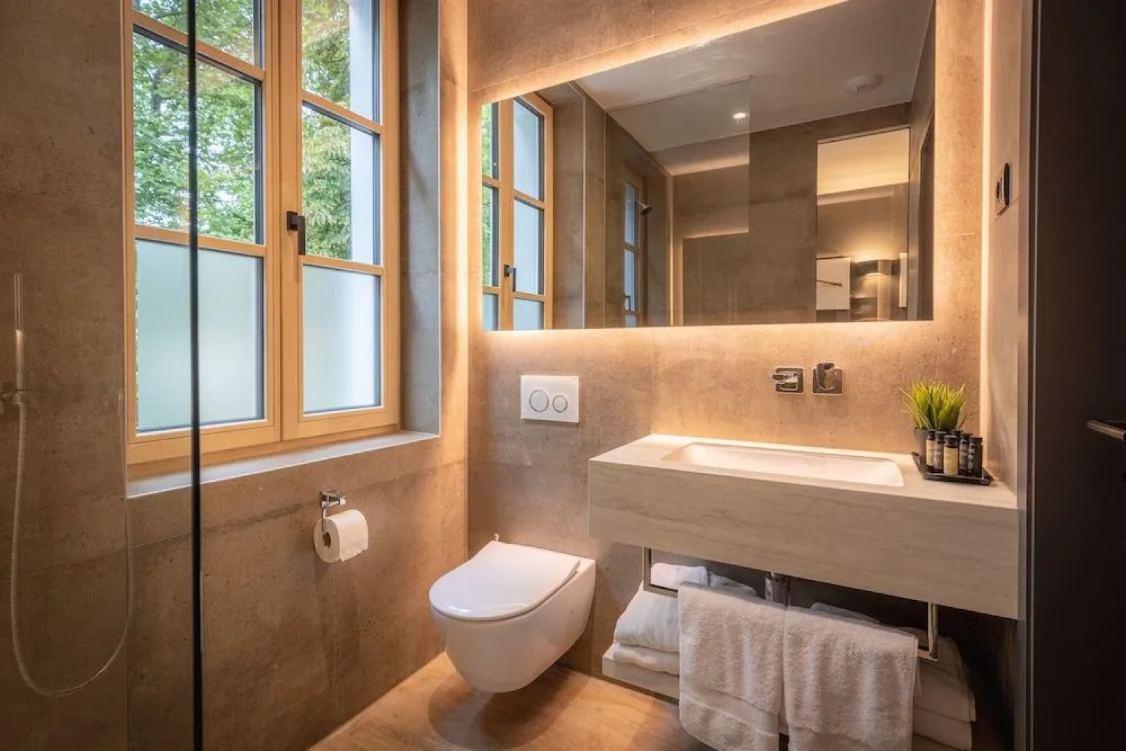 Sunrose 7 - Gourmet & SPA Hotel (16+)