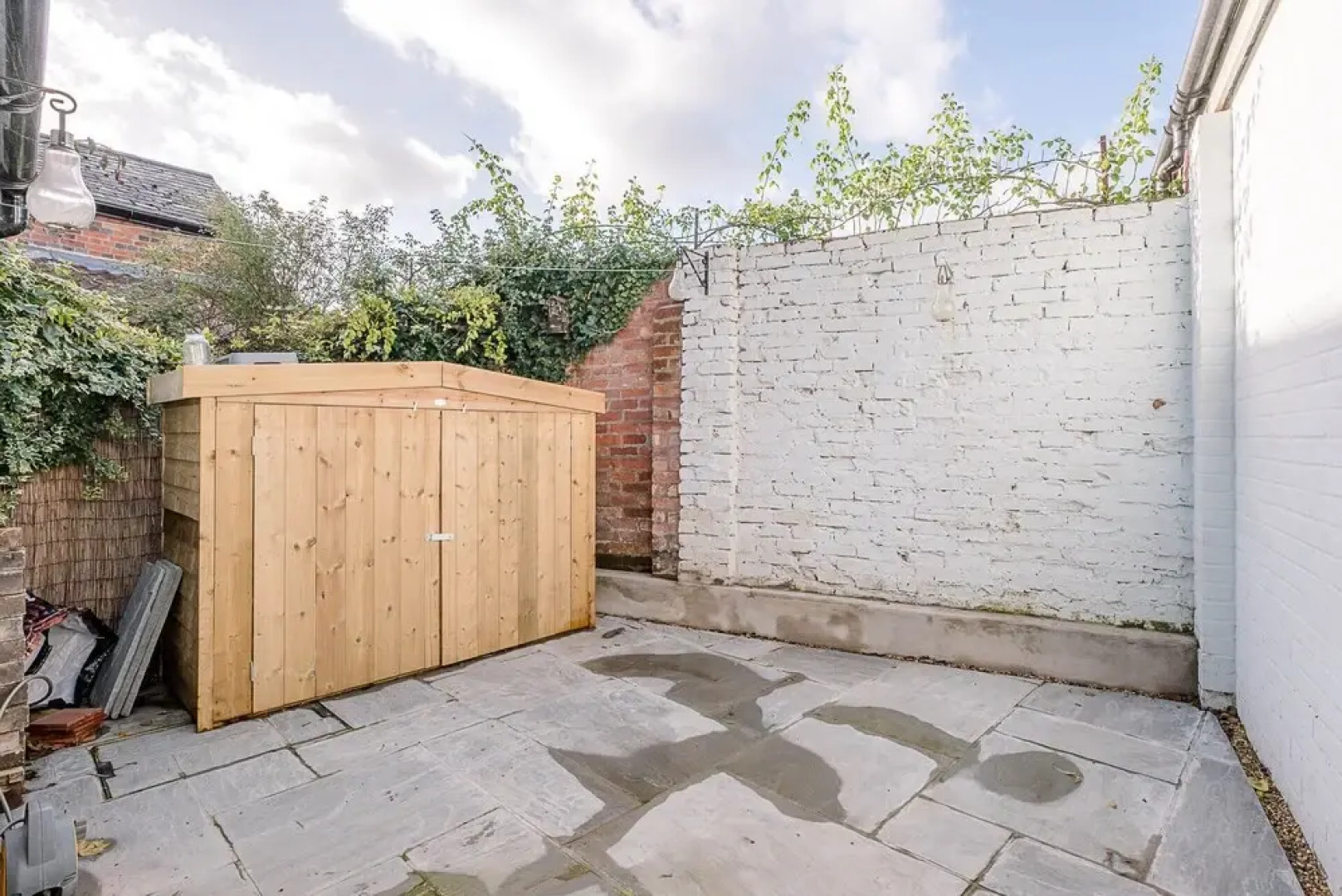 16 Cumberland Street, Woodbridge