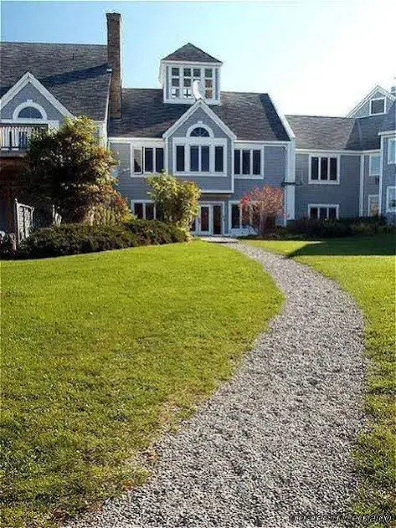 Riverside Resort & Conference Centre