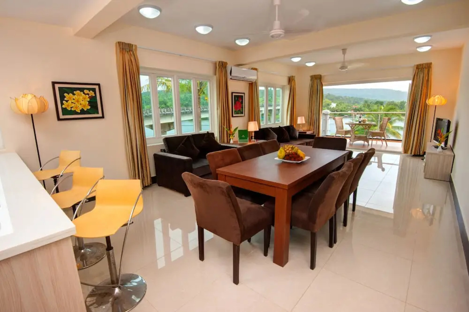 Tatai Resort & Marina