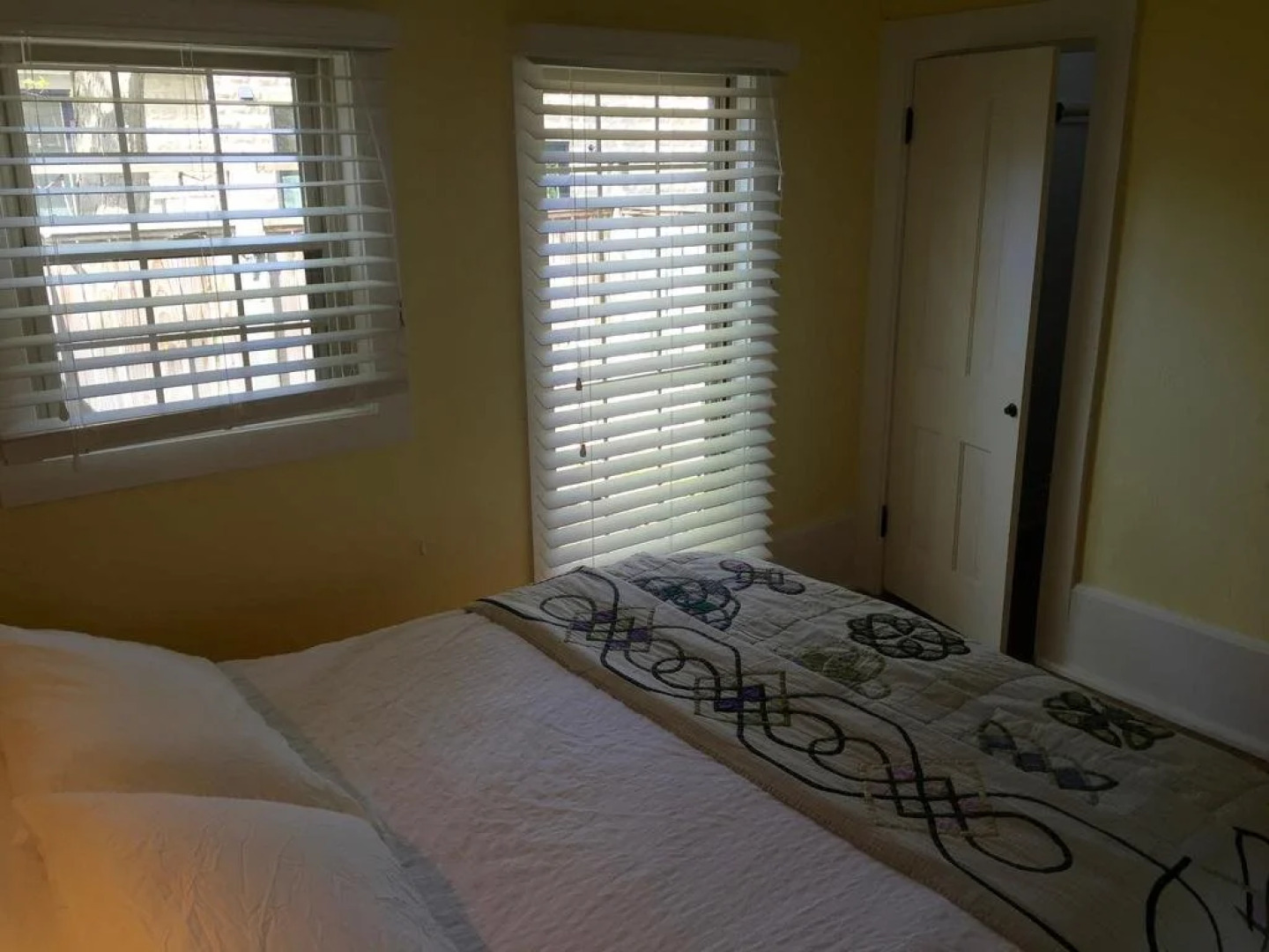 Aberdeen Stone Cottage B&B