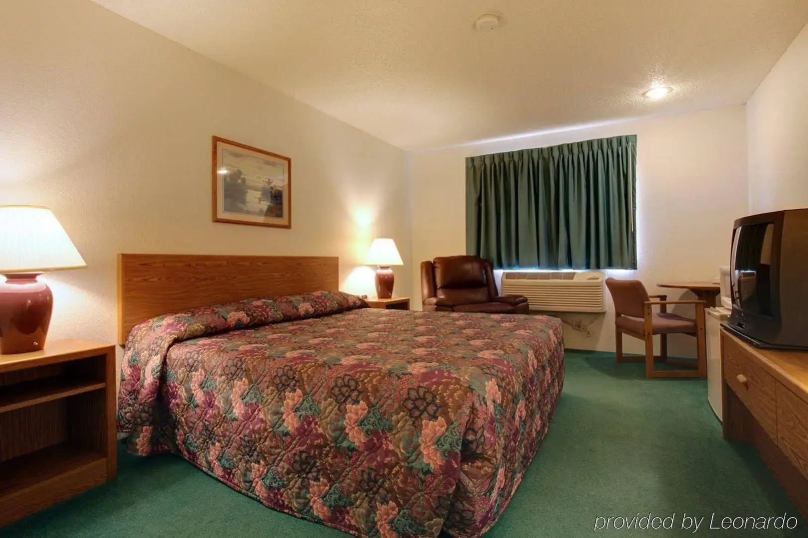 Americas Best Value Inn and Suites Cassville/Roaring River