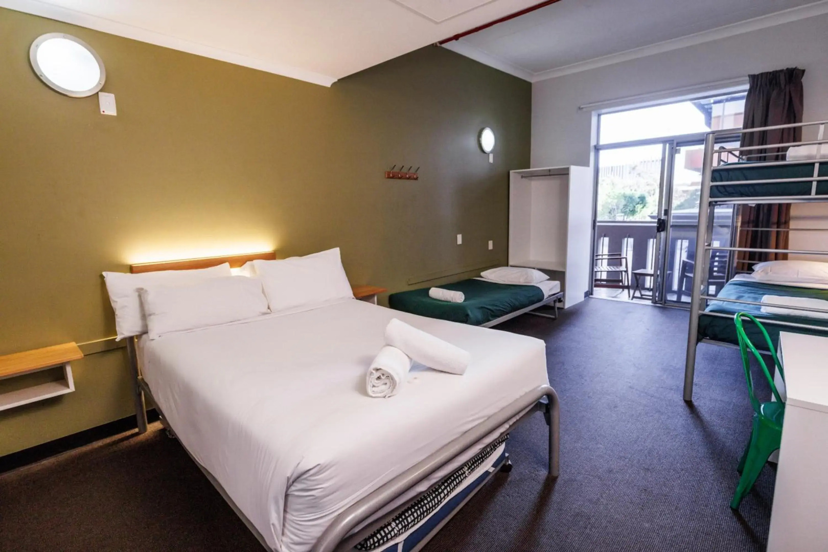 YHA Adelaide Central