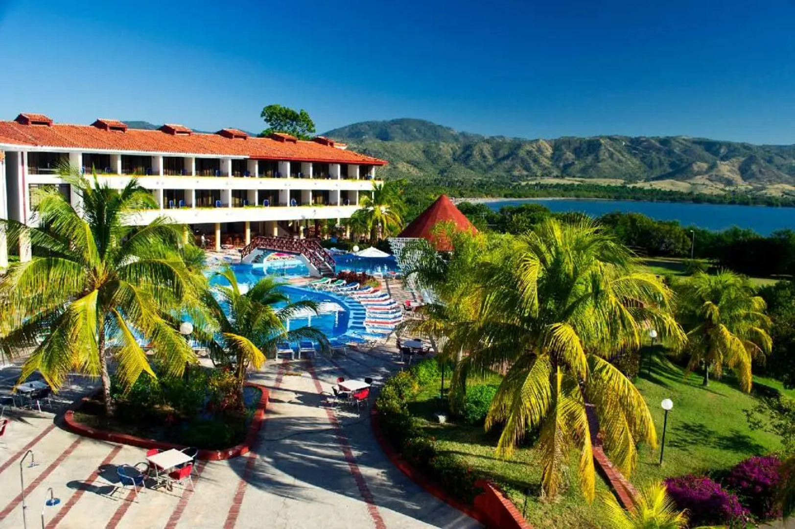 Resonance Blue Marea