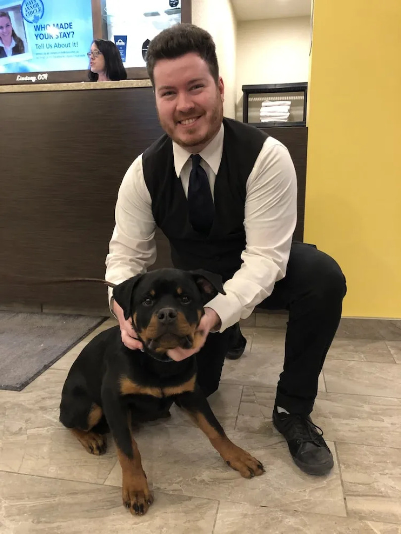 Days Inn and Suites Lindsay