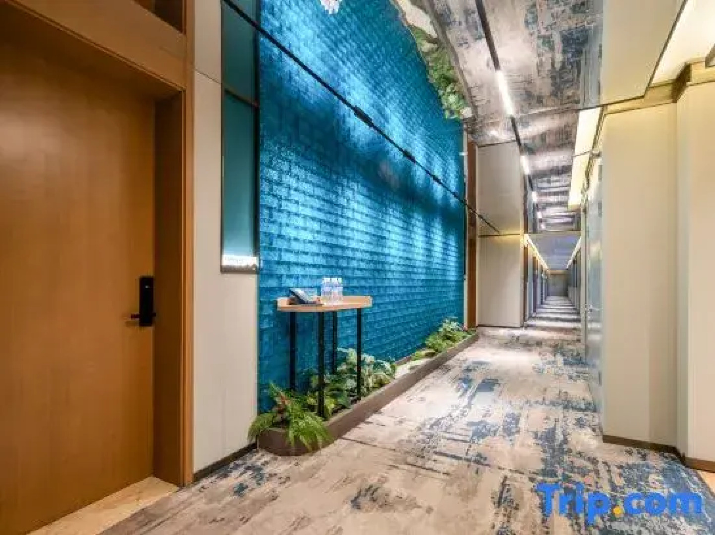 Yinhua Business Hotel