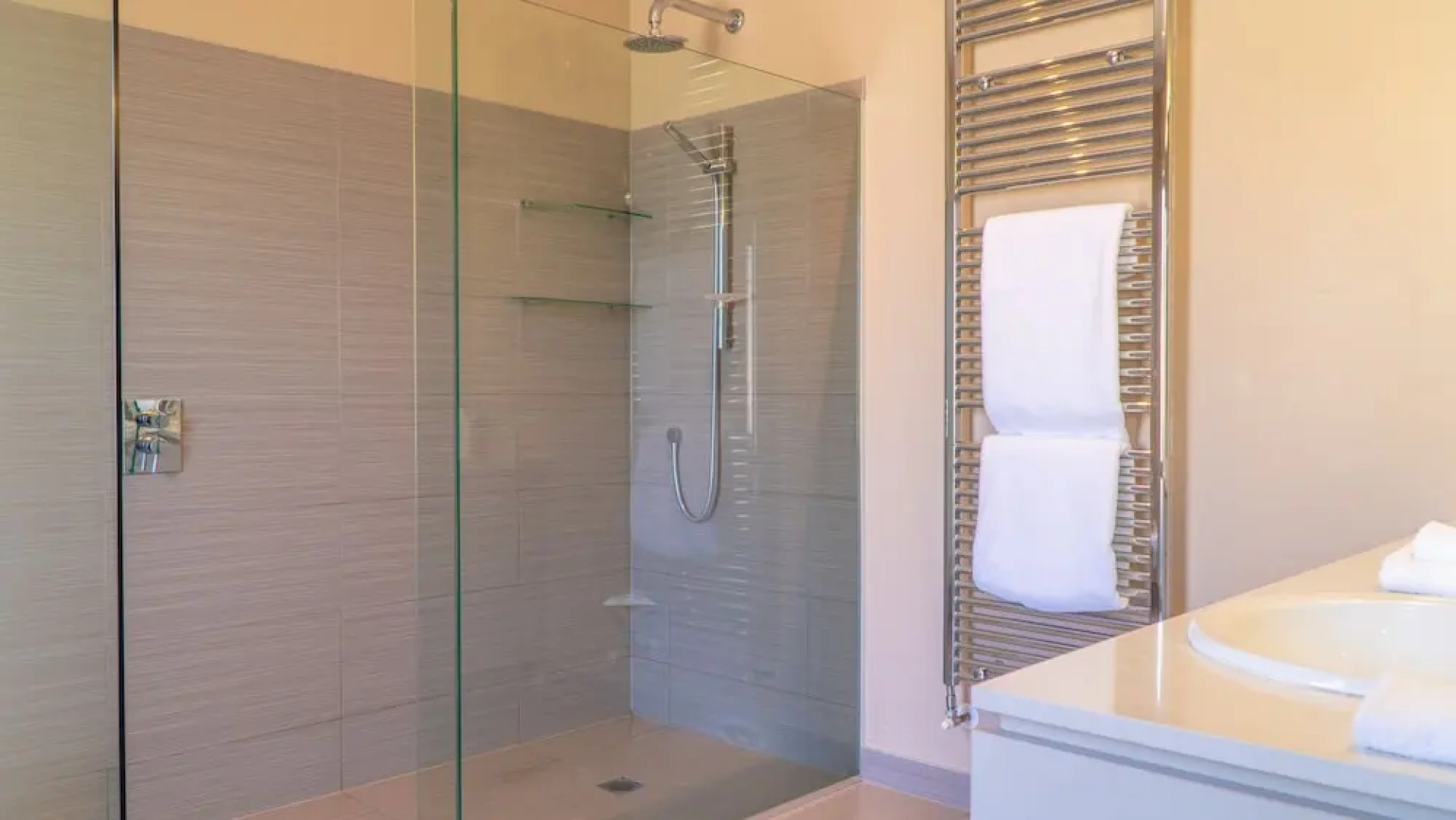 Spacious, Family Home With Several Outdoor Entertaining Areas