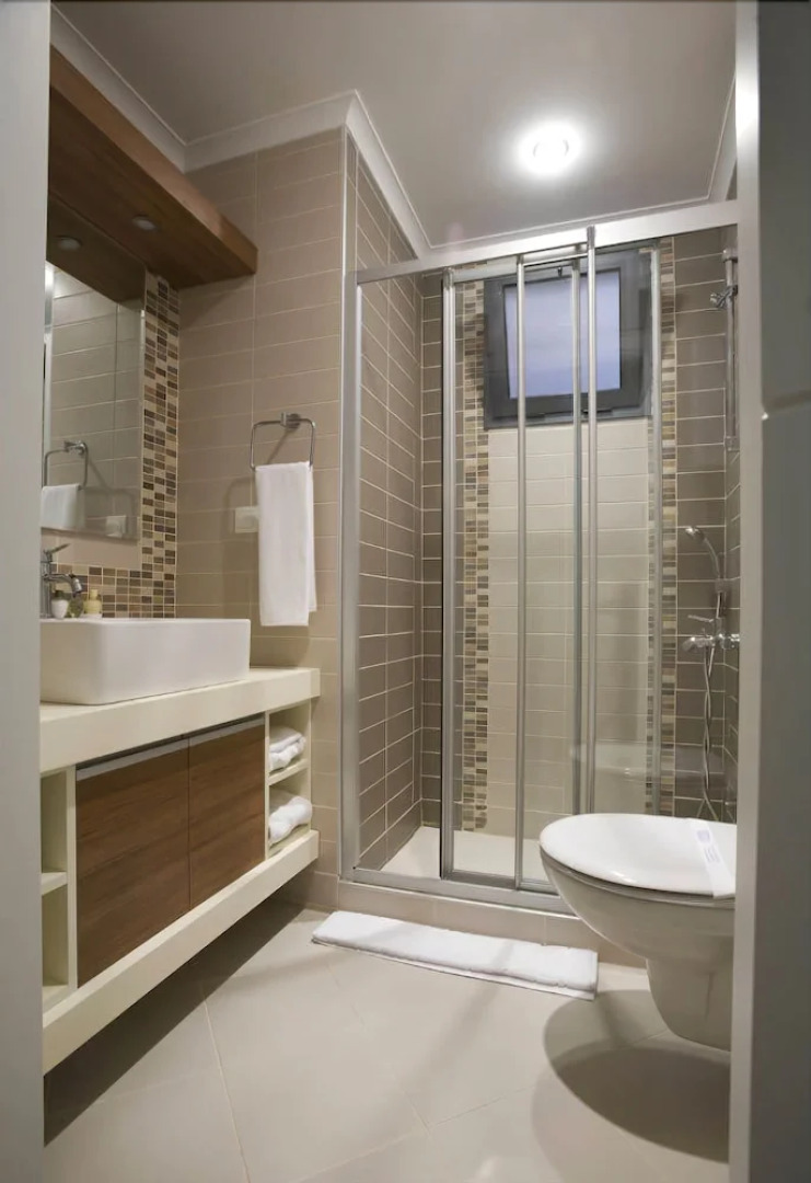 Kondo Suites & Residence