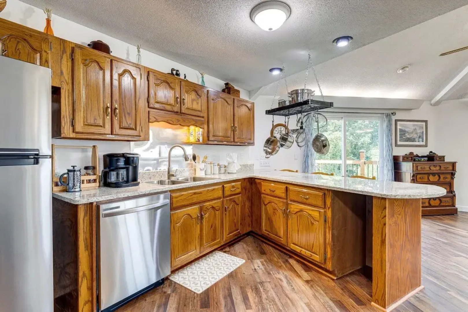 Guntersville Hideaway w/ Mountain & Lake Views!