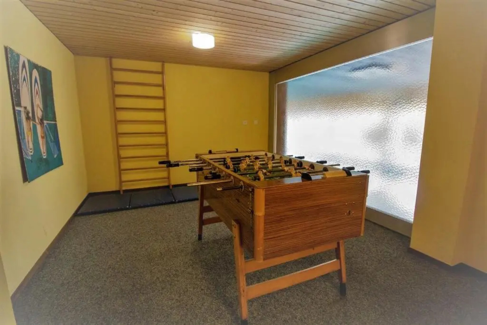 LAAX central holiday apartment with pool & sauna