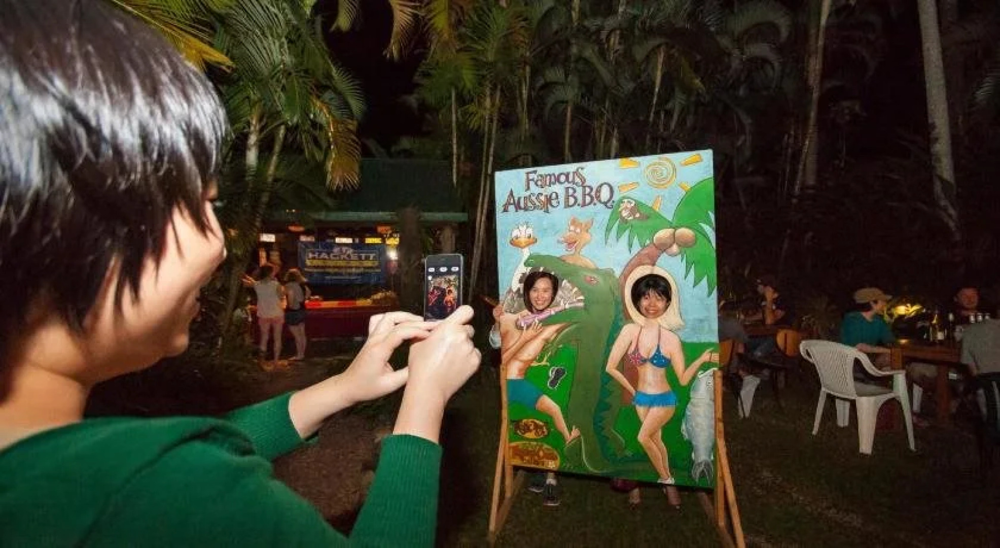 Tropic Days Backpackers