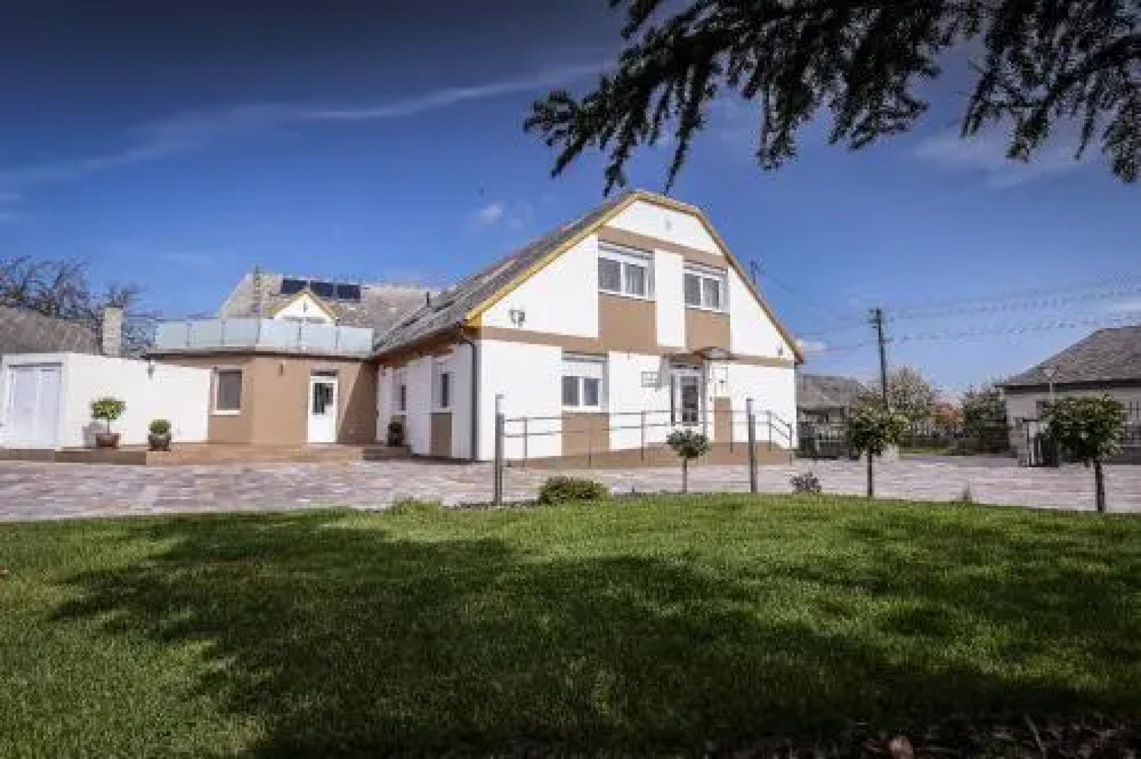 Gránátalma Vendégház